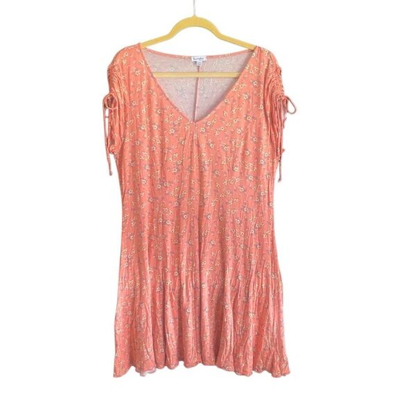 Love, Fire Ruched Sleeve Floral Print Mini Dress. Size XXL. - Picture 1 of 7